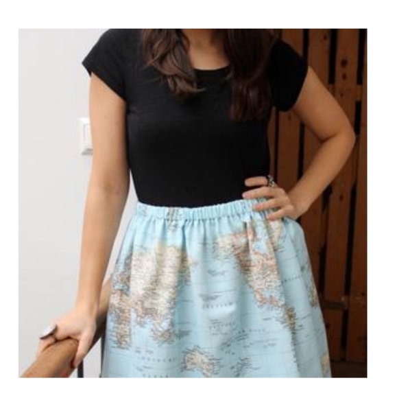 World Map A-Line Skirt Size ~XS - Picture 3 of 9